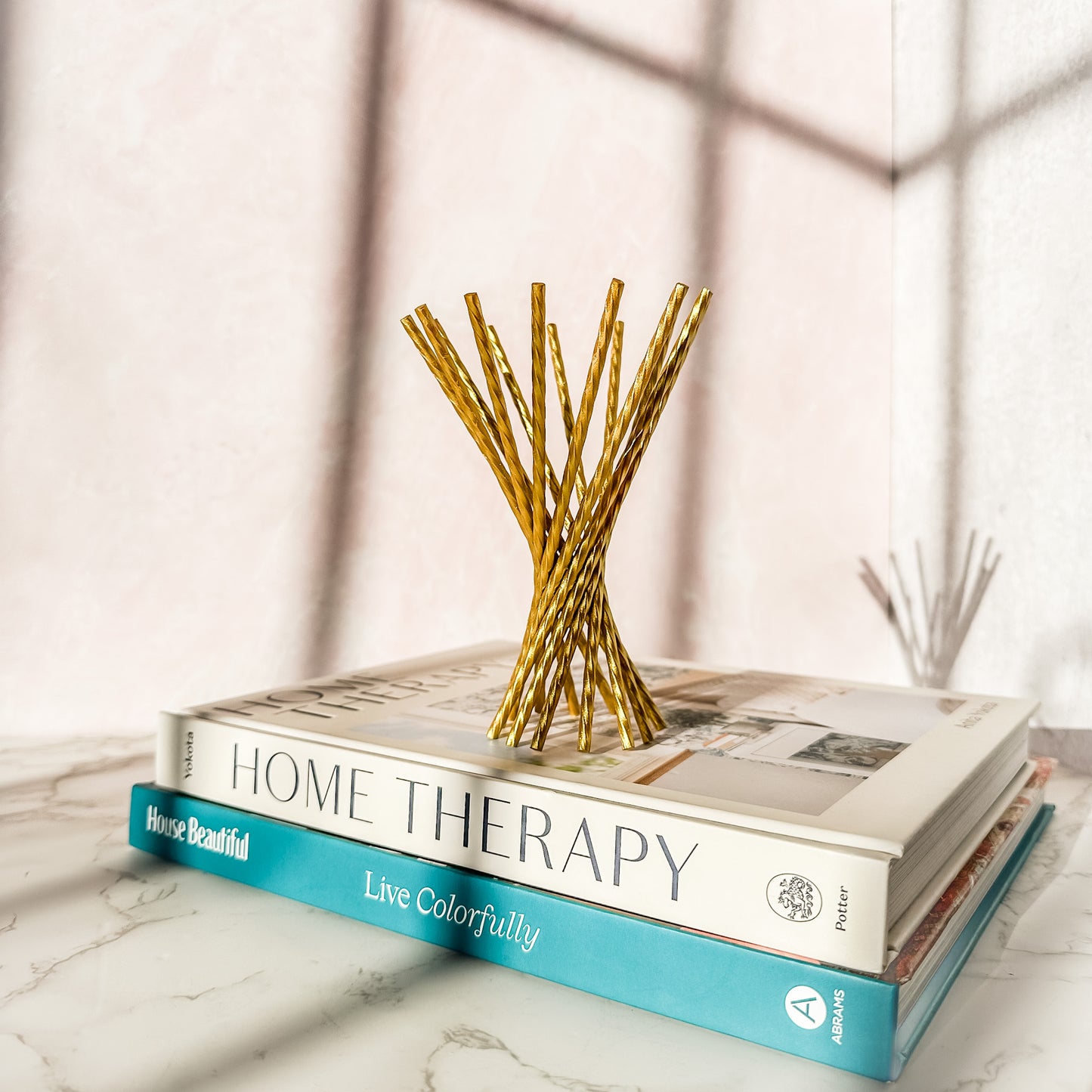 Gold Twist Sphere Stand