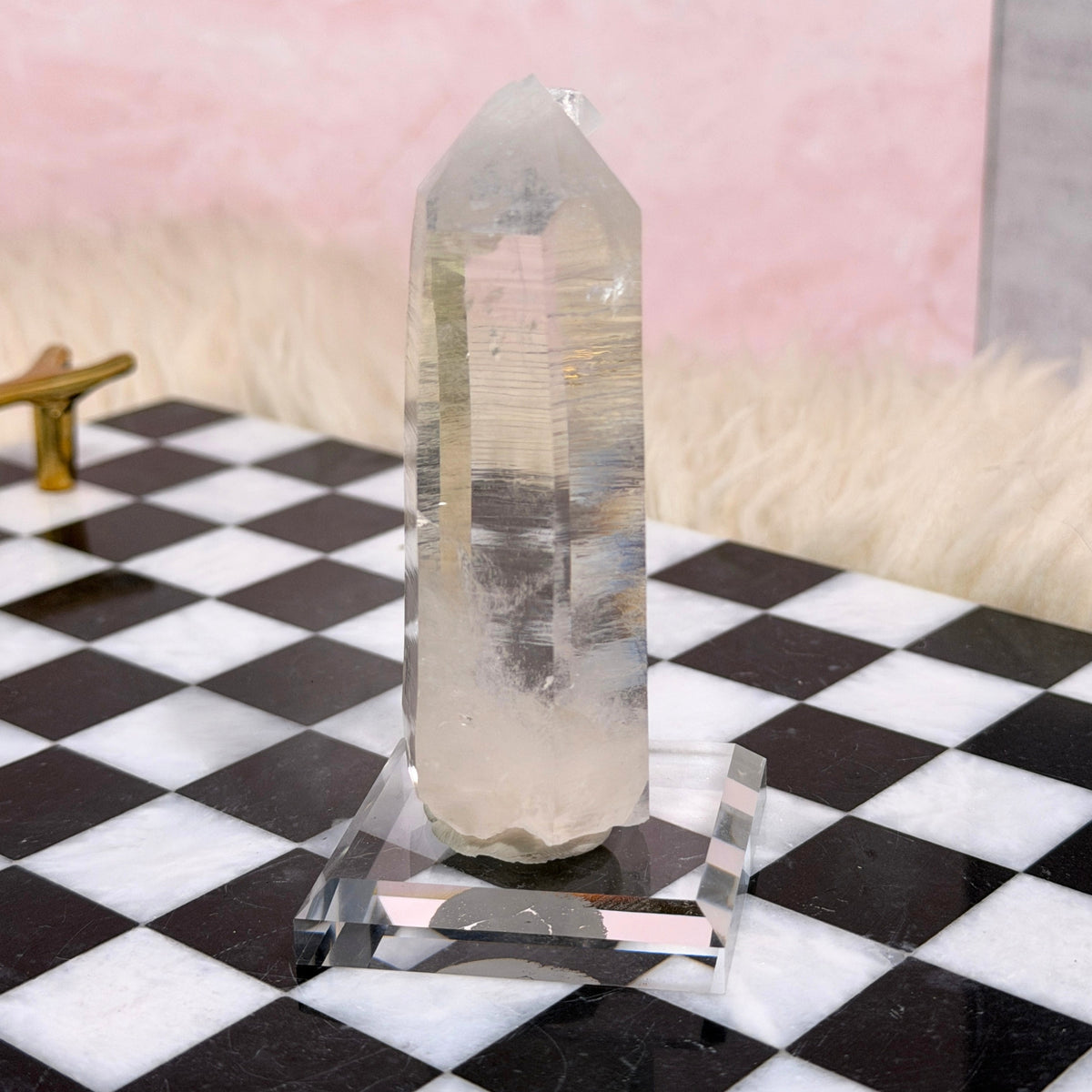 Arkansas Lemurian Quartz Point 157g on Acrylic Stand USA Crystal Decor