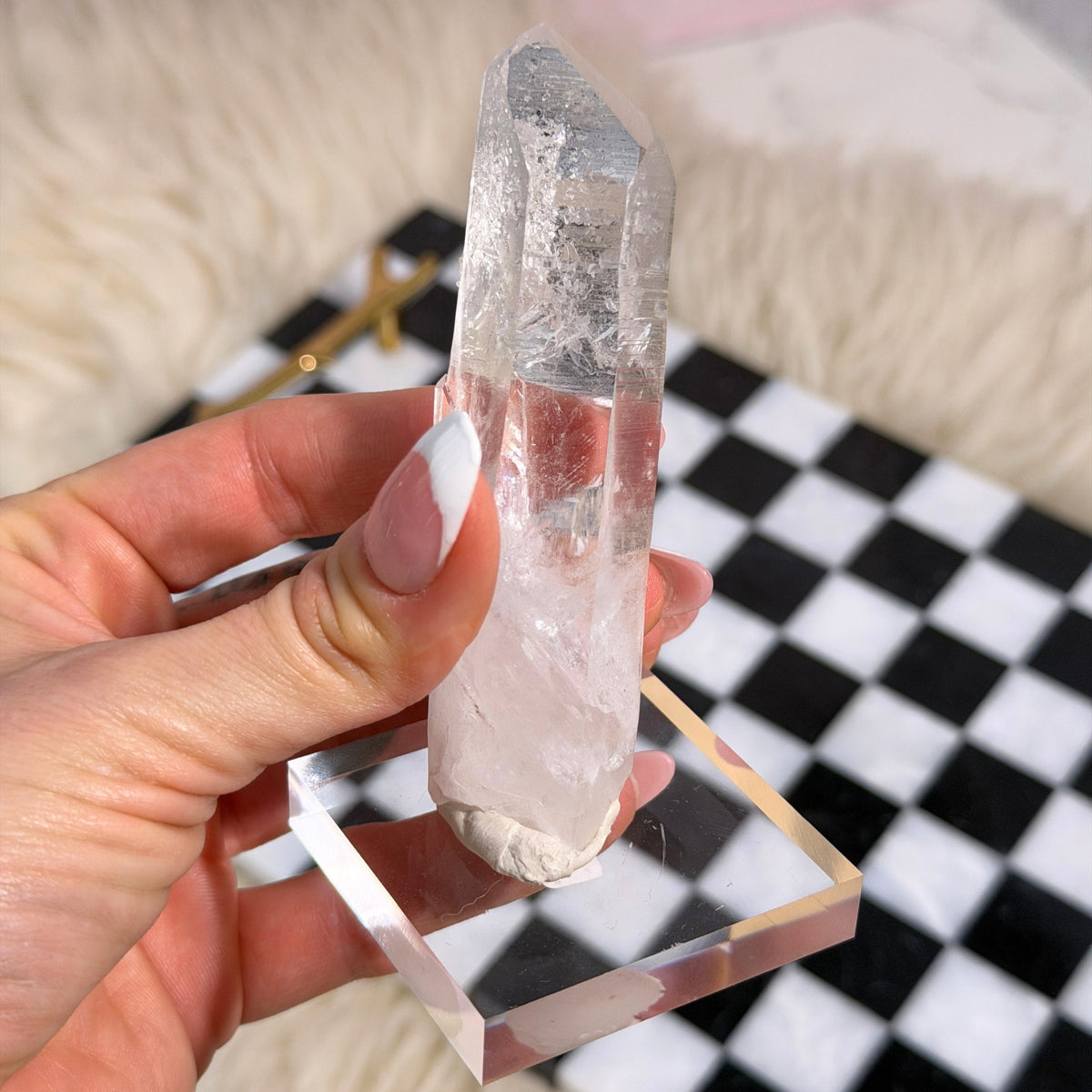 Arkansas Lemurian Quartz Point 110g on Acrylic Stand USA Crystal Decor