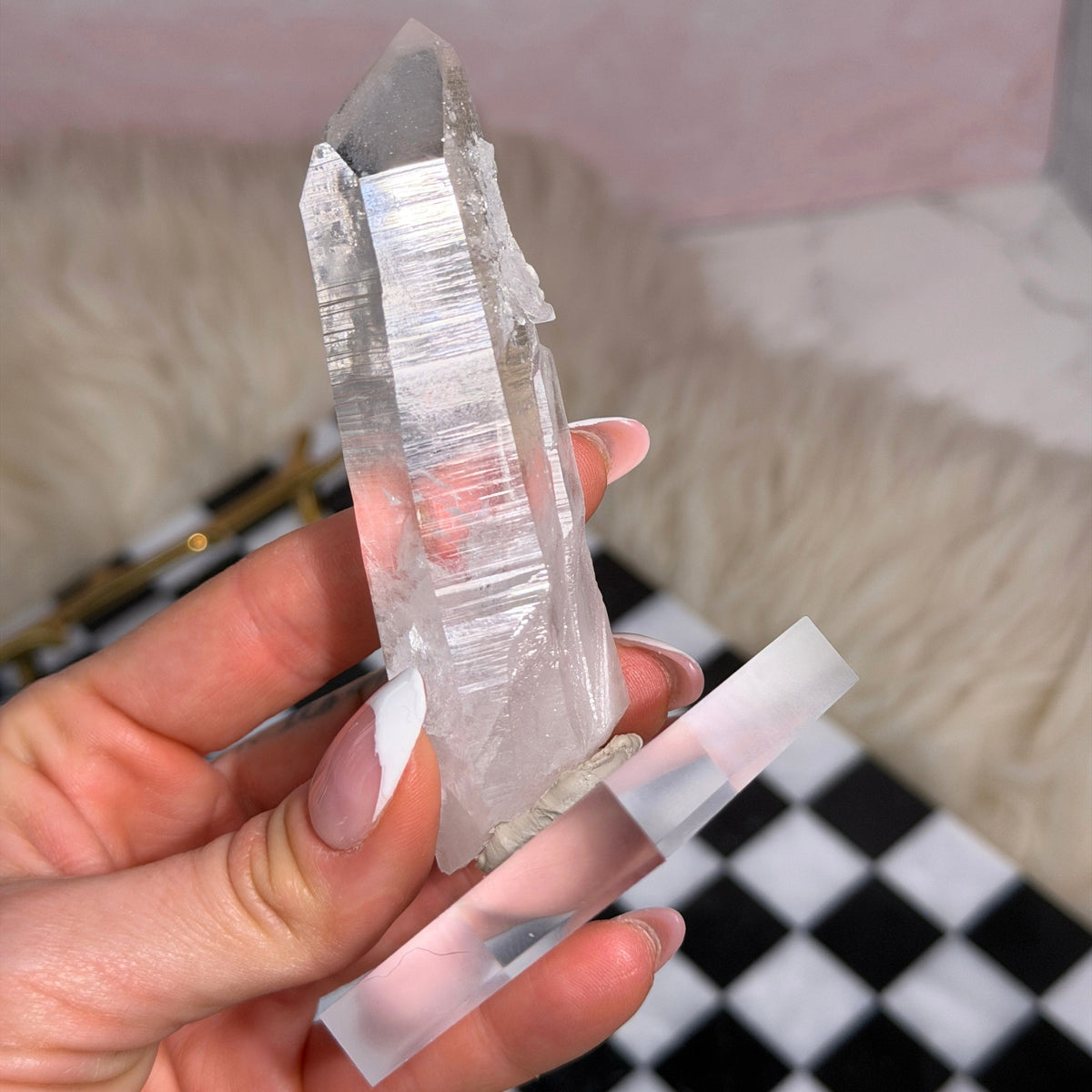 Arkansas Lemurian Quartz Point 110g on Acrylic Stand USA Crystal Decor
