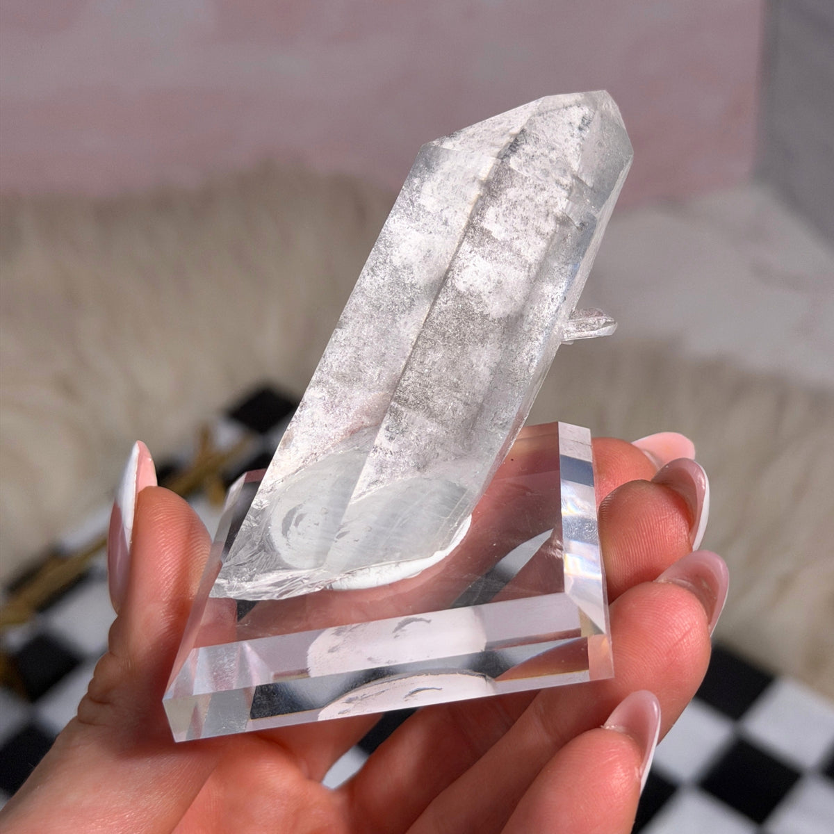 Arkansas Lemurian Quartz Point 99g on Acrylic Stand USA Crystal Decor