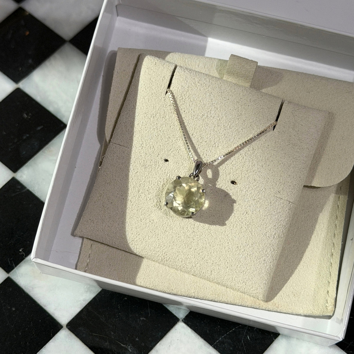 Faceted Libyan Desert Glass Round Cut Pendant Necklace in Sterling Silver