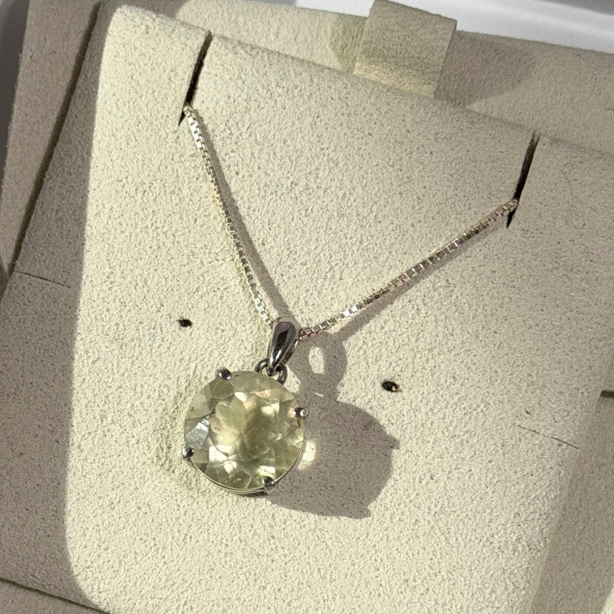 Faceted Libyan Desert Glass Round Cut Pendant Necklace in Sterling Silver